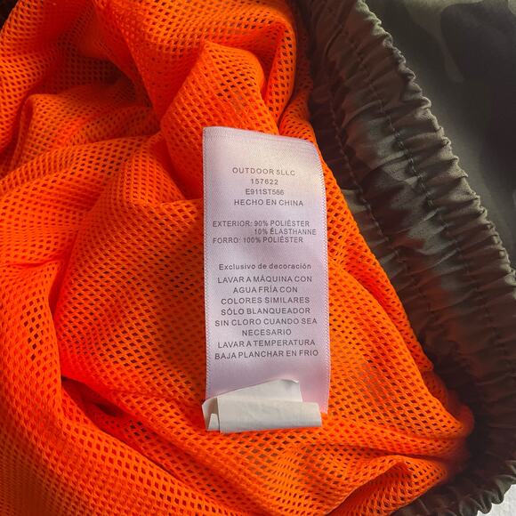 Eddie Bauer Boys Swimming Trunks size XL (18/20), Camo Green - Picture 9 of 11